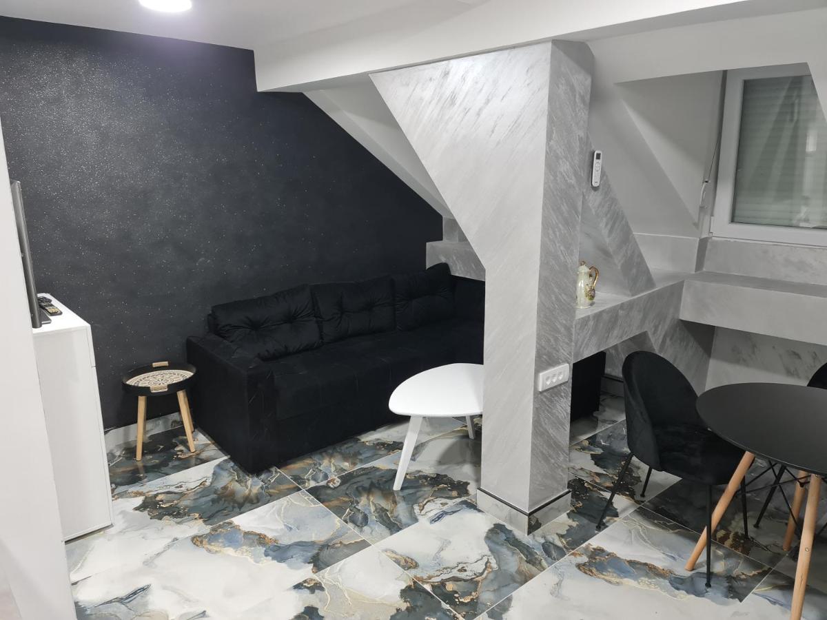 River Side Suites 贝尔格莱德 外观 照片