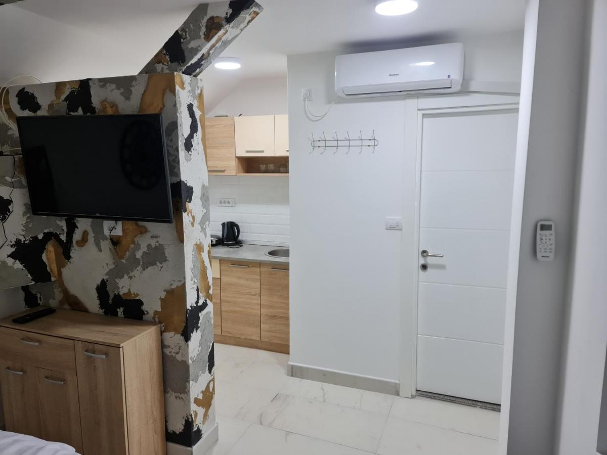 River Side Suites 贝尔格莱德 外观 照片
