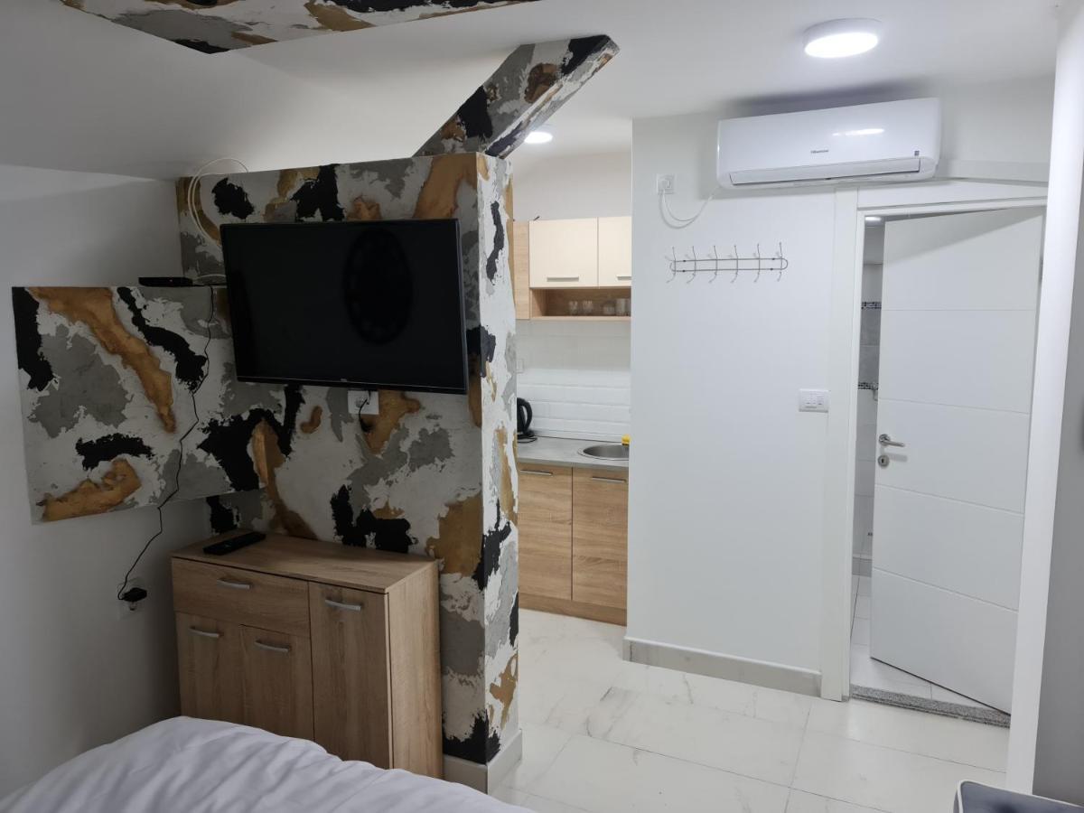 River Side Suites 贝尔格莱德 外观 照片